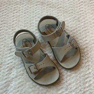 Footmates Tide Sandal Ecru Size 7